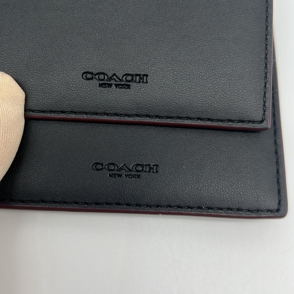 Boxed 3 In 1 Wallet Gift Set In Signature Canvas Black/Oxblood - Picture 5 of 14